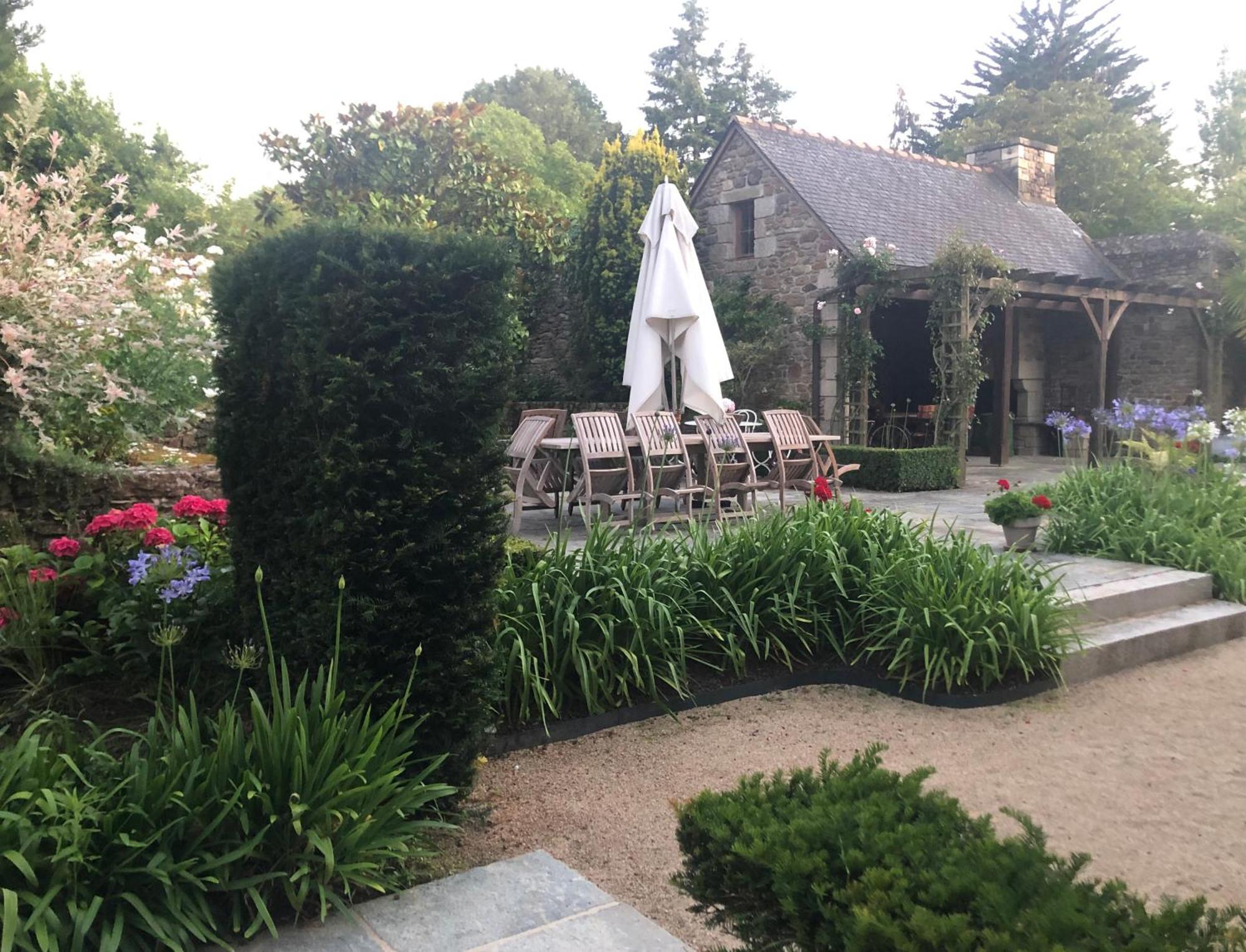 Manoir Des Bords De Rance Bed & Breakfast Plouër-sur-Rance Exterior foto